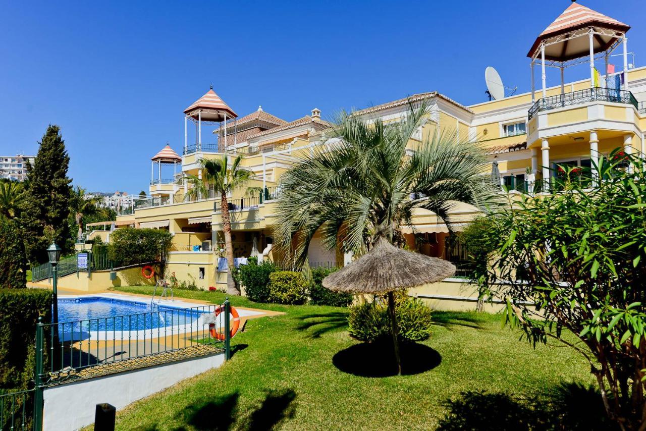 Refurbished 2-Bed Apartment Burriana Beach. Nerja Exteriér fotografie